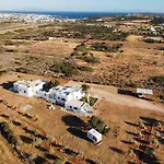 Cycladic In *
