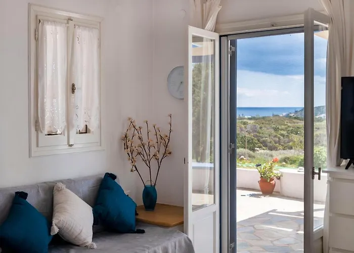 בית נופש Cycladic In פארוס