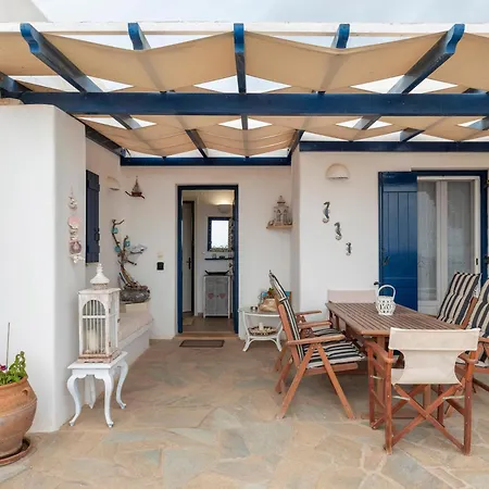 Cycladic In Paros בית נופש Alikí