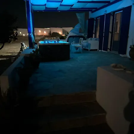 Cycladic In
