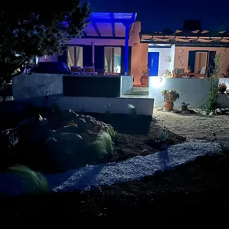 Cycladic In Paros בית נופש *